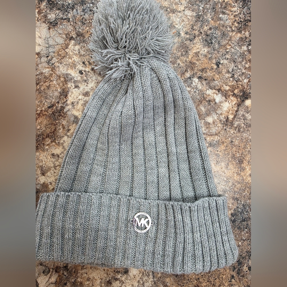 Michael Kors Ribbed Knit Beanie